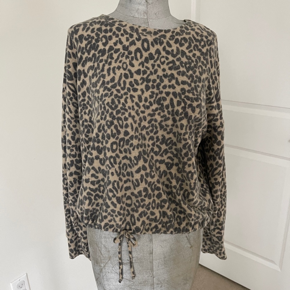 Leopard print long sleeve very soft drawstring hem